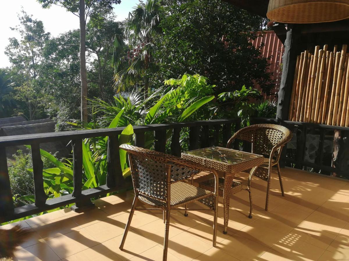 Red Pearl Beach Resort Chaloklum Bagian luar foto
